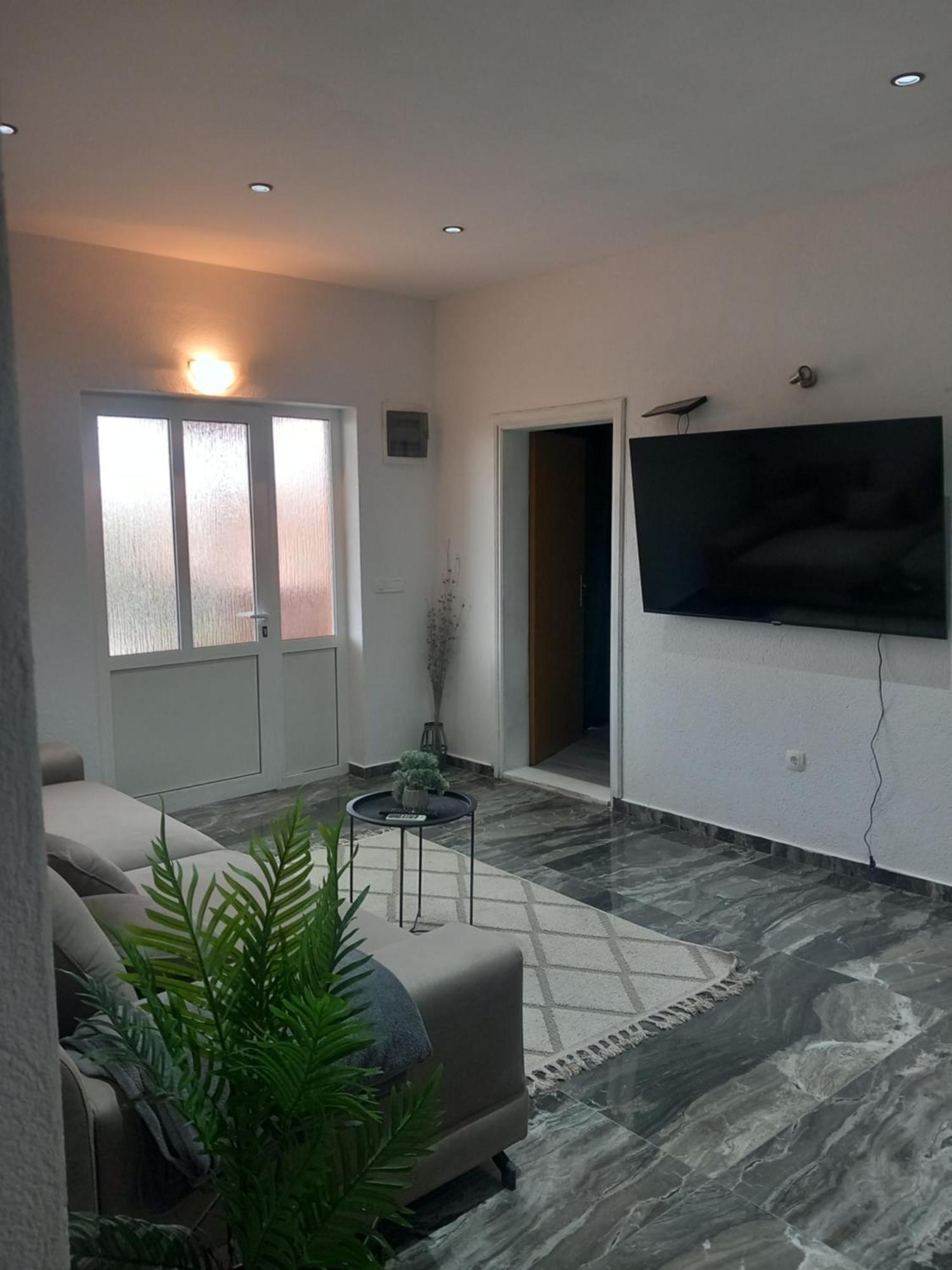 Apartmani Goga Biograd Na Moru Exterior foto